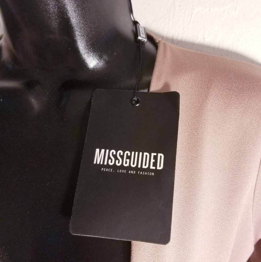Missguided Long Sleeve Plunging Asymmetrical Dress - Picture 8 of 8